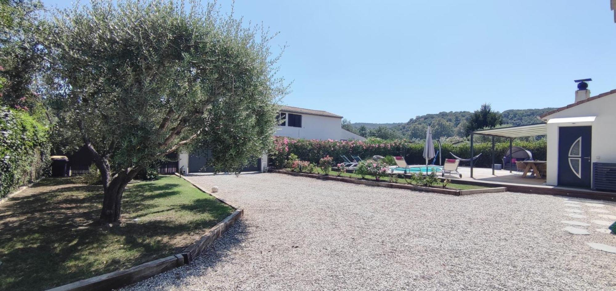 Climatise Avec Parking, Terrasse Et Piscine Apartment Villeneuve-Loubet